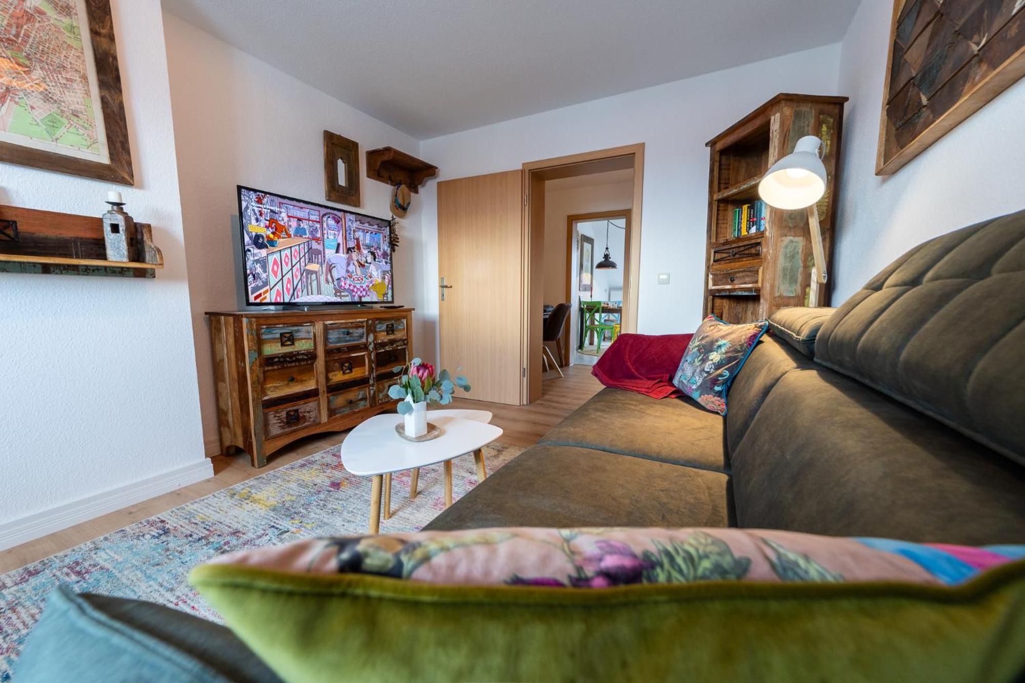 Schlossberg-Domizil Mit Weitblick - Arbeitsplatz, Balkon, Netflix, Badewanne & Yogamatte Chemnitz Exterior photo